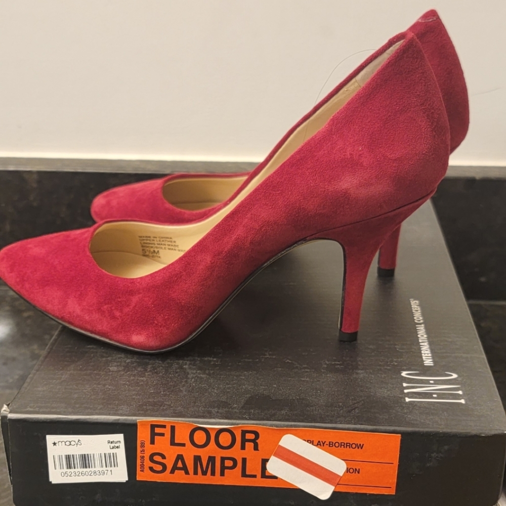 NWT INC International Concepts 5.5 Heels